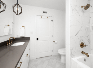 Complete badkamer installatie Borne inclusief douche, wastafelmeubel en tegels